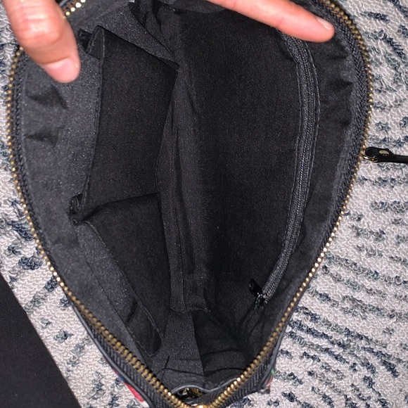 Colourful floral crossbody. - Picture 4 of 6